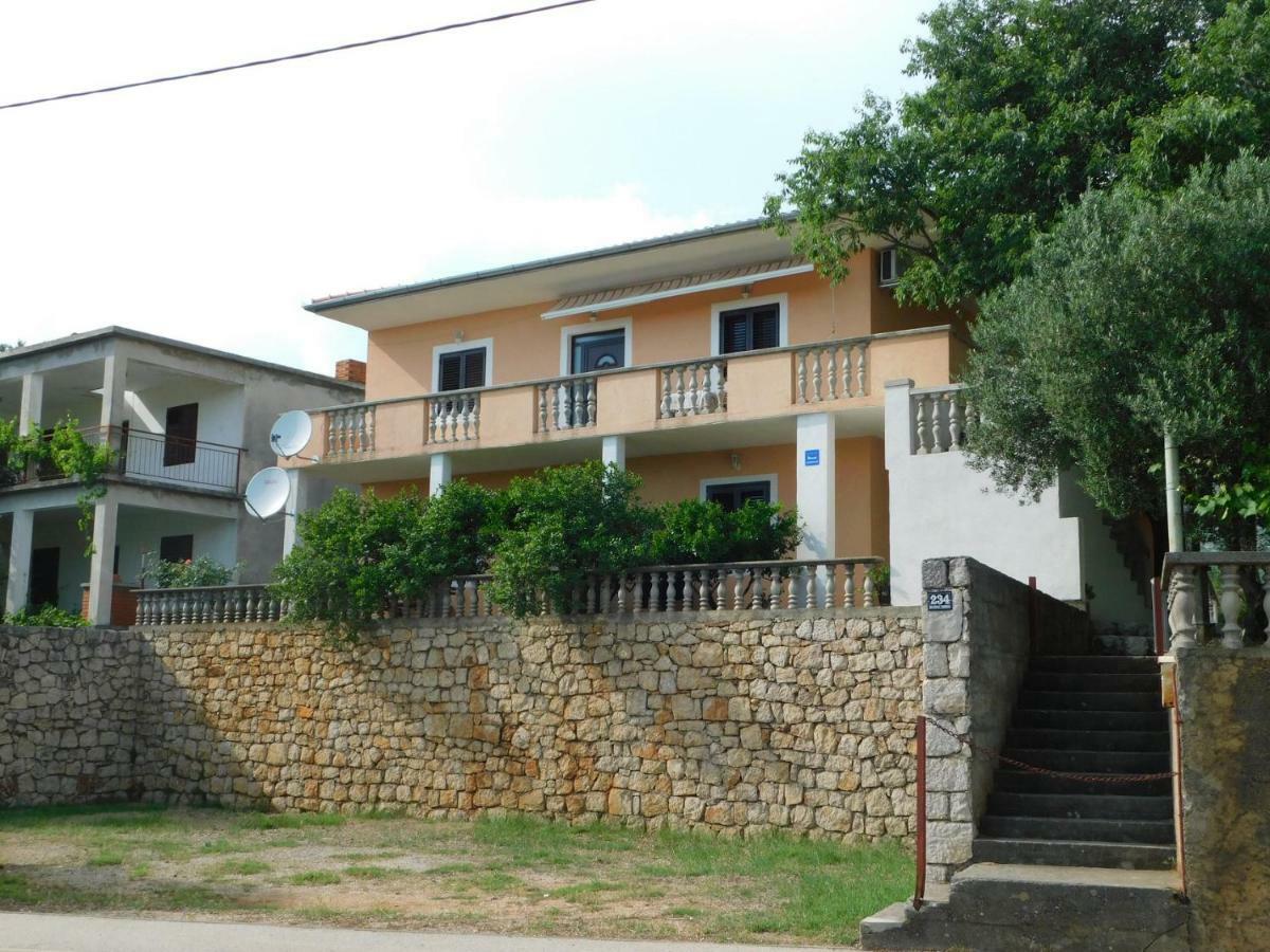 Apartmani Spomenka Seline Exterior photo